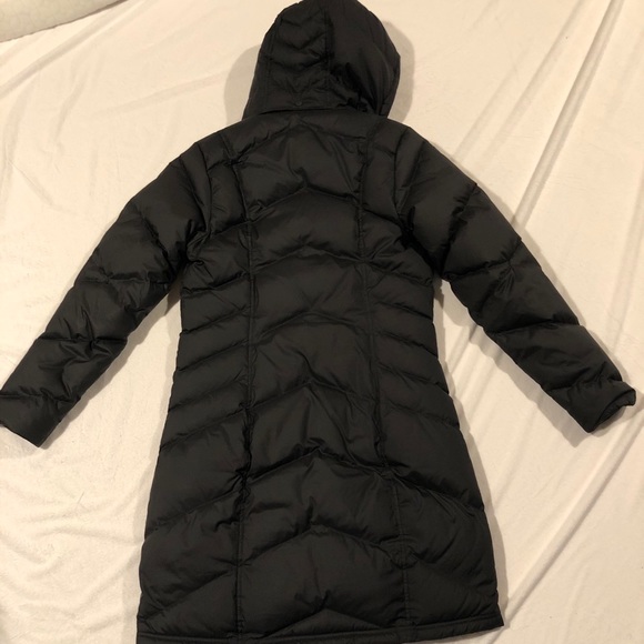 Patagonia Women’s Down with it Parka - Picture 2 of 9